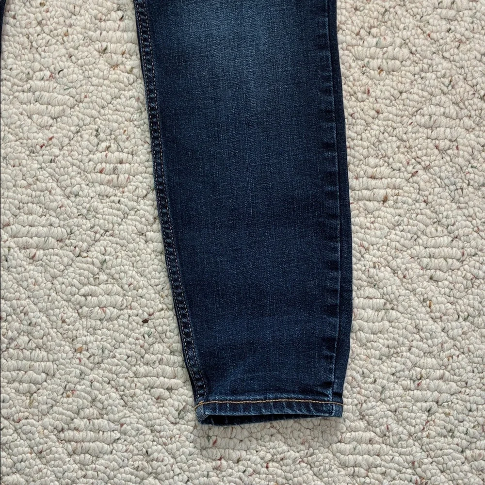 Old Navy Women's High Rise Rockstar Super Skinny Dark Blue Denim Jeans